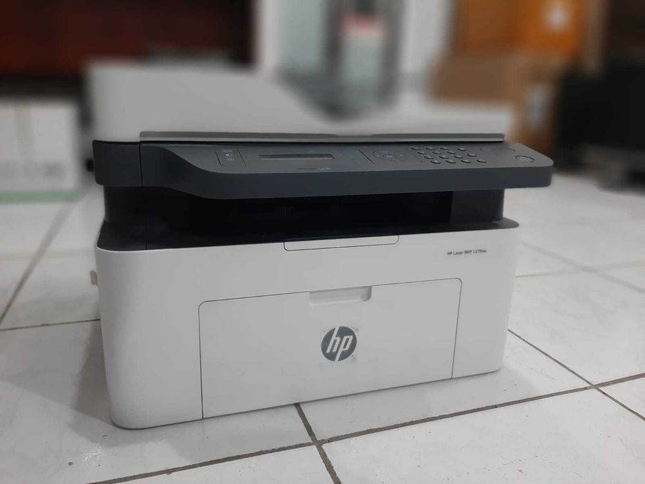 Принтер HP Laser MFP 137fnw