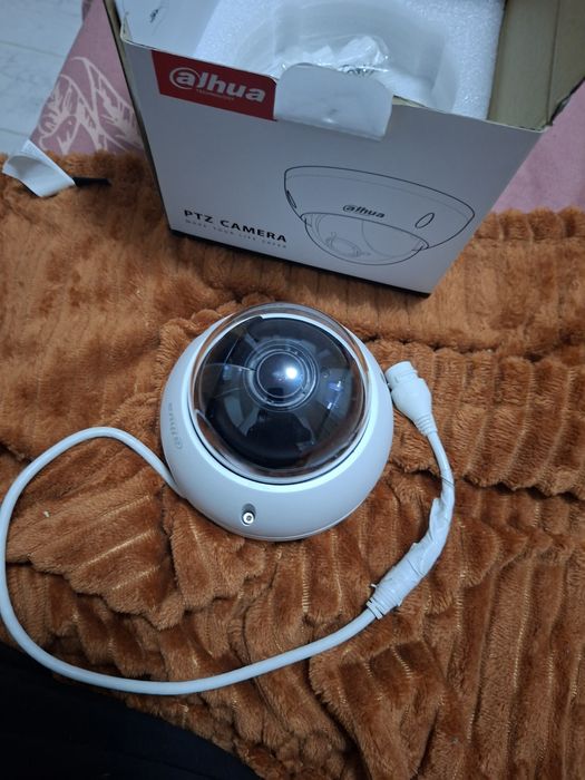 Camera dome  dahua DH - SD22204UE - GN