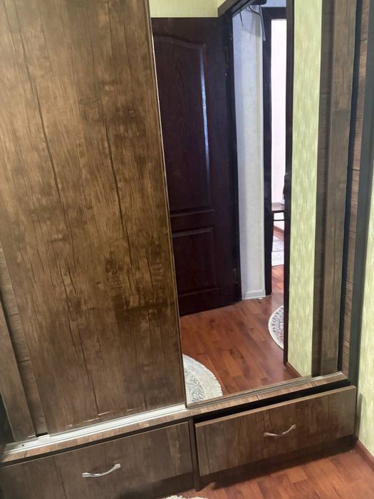 Б/у шкаф для одежды