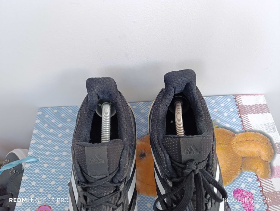 ''Adidas Energy Boost''оригинални маратонки 44 номер