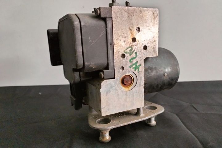 Pompa ABS  A0044314812 H Mercedes-Benz E-Class W210/S210