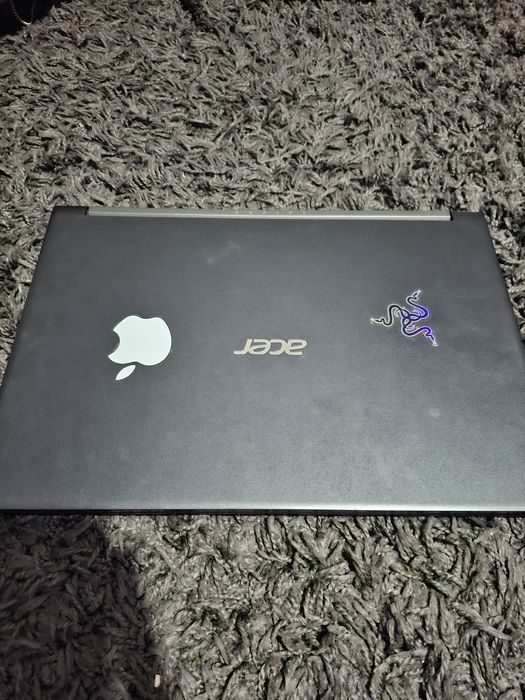 Laptop Acer Aspire 7 (2021)