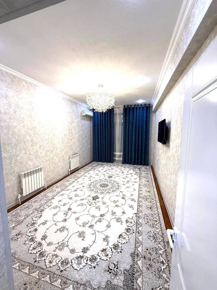 Чиланзор- 10 квартира Новостройке3/7/9. 100м2 Продам квартиру срочно