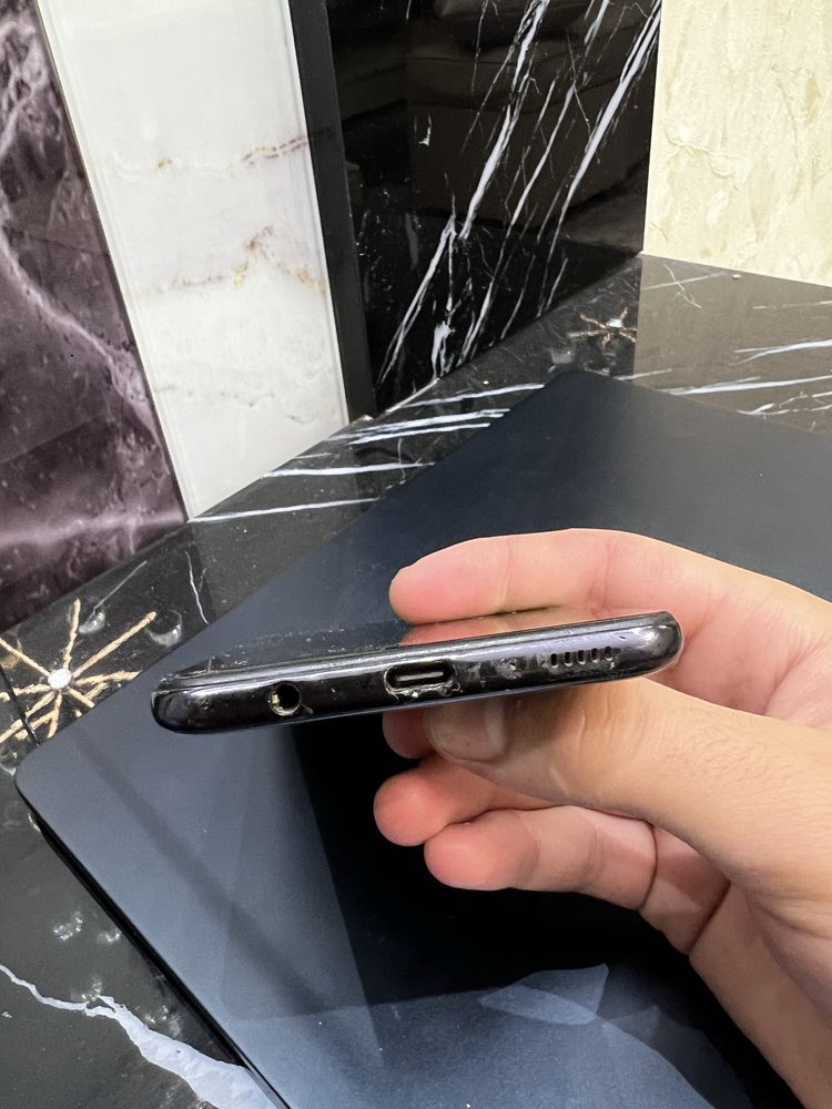 Galaxy A31 Xolati yaxshi