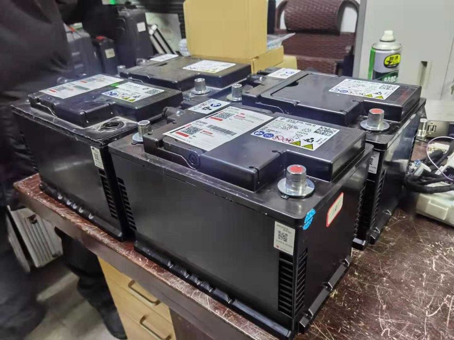 Baterie LI ION Porsche Cayenne,TAYCAN, URUS etc 9Y0915105,9J1915105