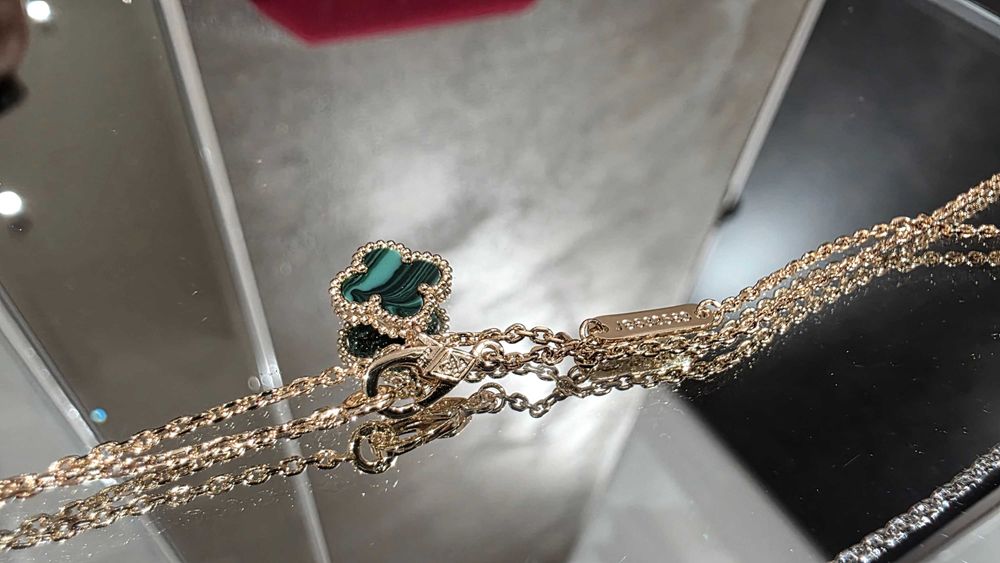 Van Cleef & Arpels VCA Sweet Alhambra Green Malachite Дамско Колие