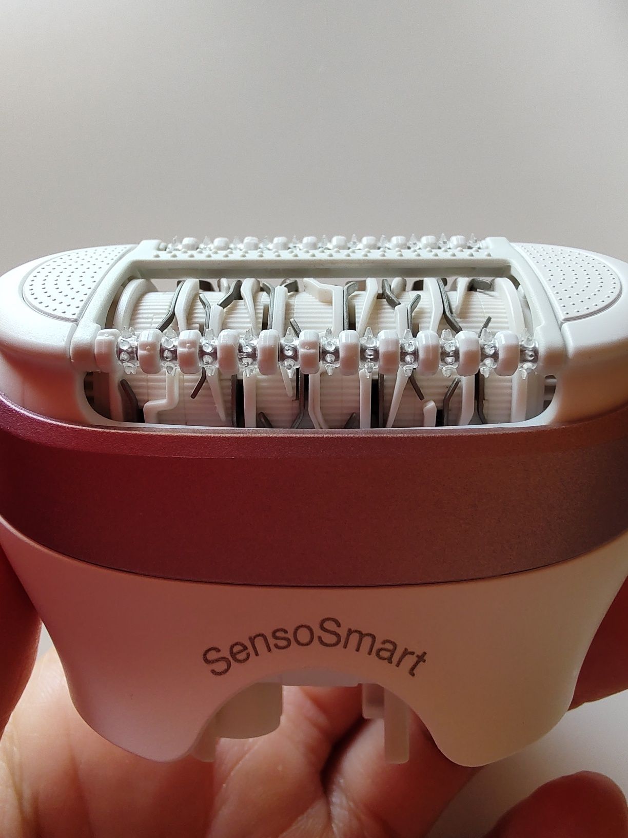 Епилатор Braun Silk-epil 9720, 40 пенсети, Технология SensoSmart, Аксе