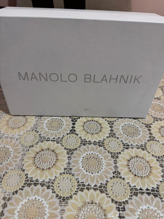 Оригинални обувки Маноло Бланик
