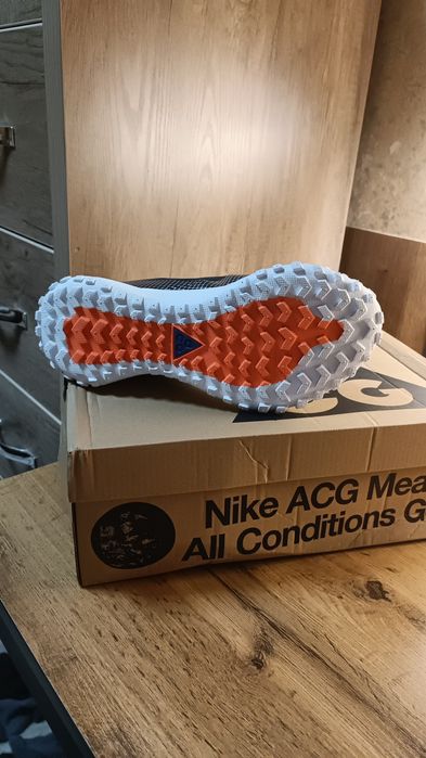 Продается обувь осталась последняя пара