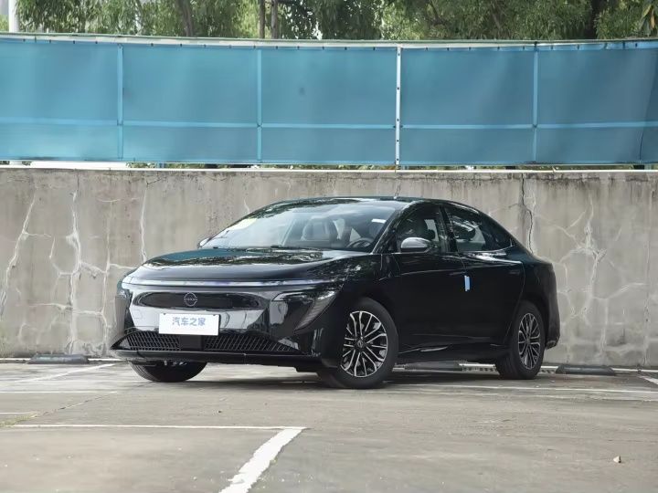 Nissan N7 2025 • 625 км • Максимальная версия • Под заказ