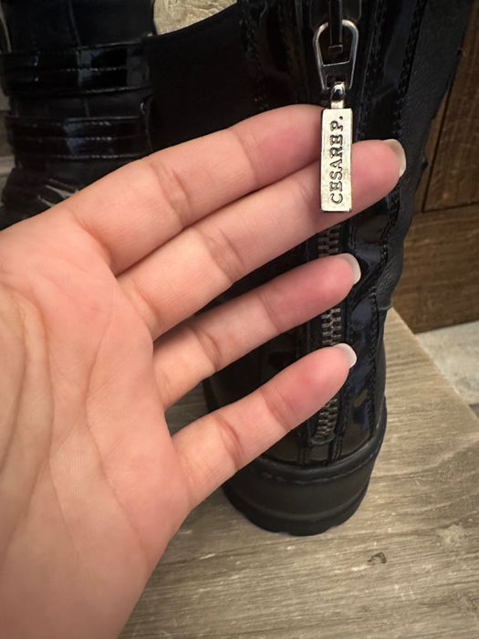 Боти Cesare Paciotti