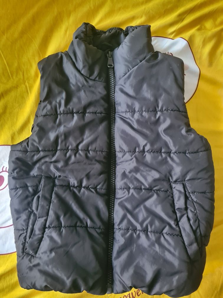 Продавам елек НМ