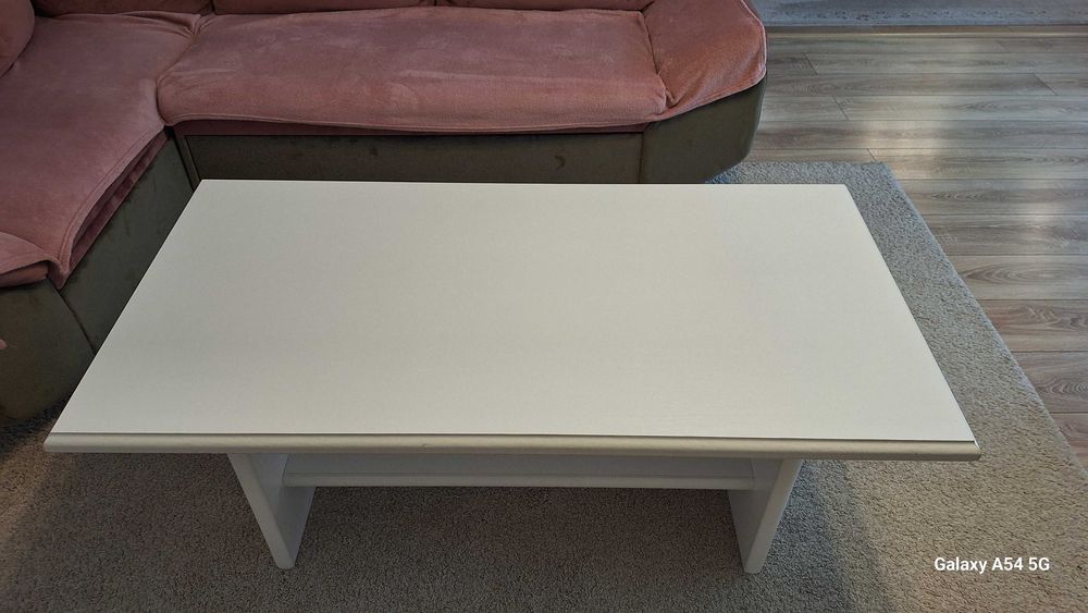 Măsuță pentru cafea, culoare alba