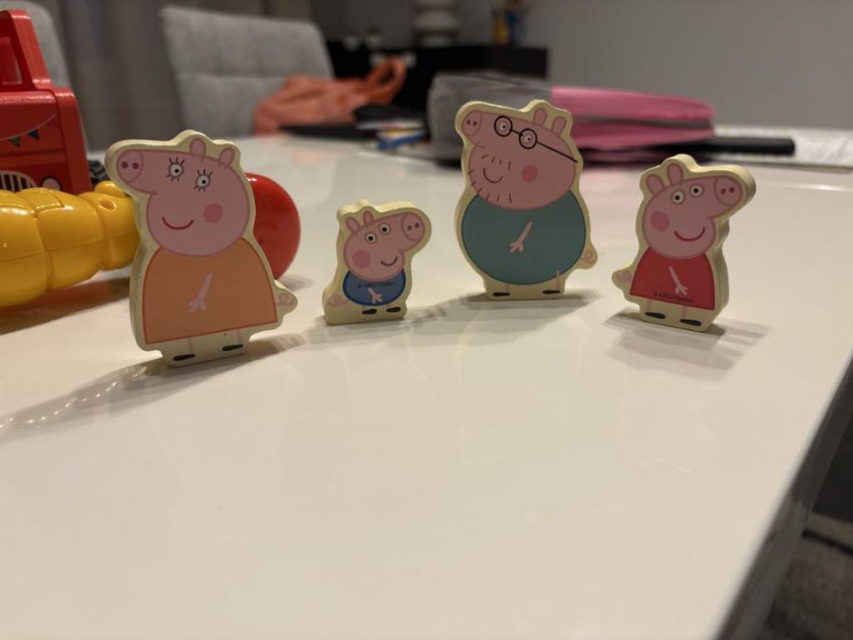 Camion cu remorcă Peppa Pig