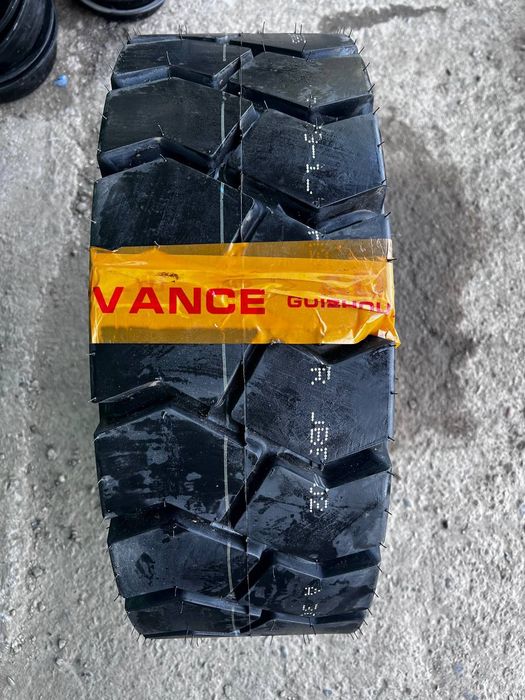 Kara balon 28x9-15 Advance