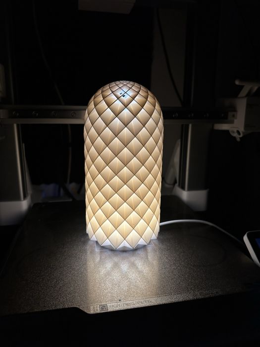 Lampa decorativa printata 3D