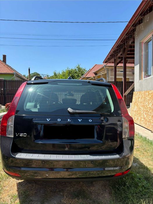 Vand Volvo V50 2008. Ușor negociabil