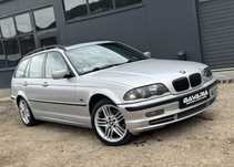 BMW E46 комби 330xi M54 автомат