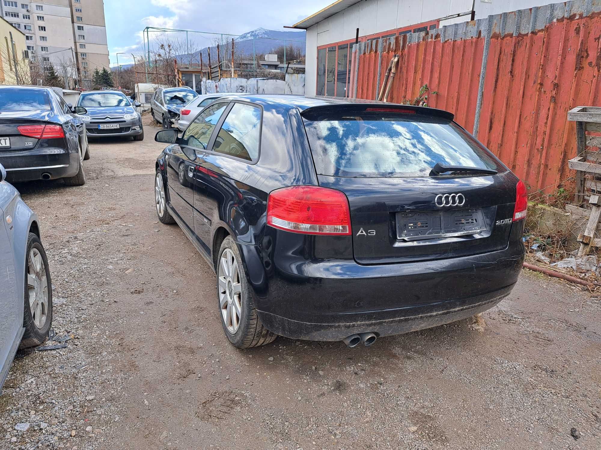 Продавам Ауди а3 8п S-line 2.0tdi BMN 170кс на части / Audi a3 8p