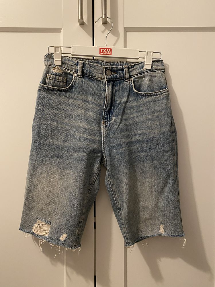 Blugi scurti zara