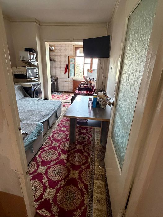 Yunsobod 19 kv 3/3/5/77 kv balkon kota srochniy variyant