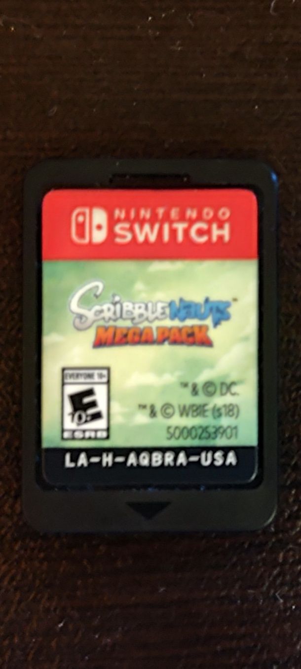 Комплект игри за Nintendo Switch.