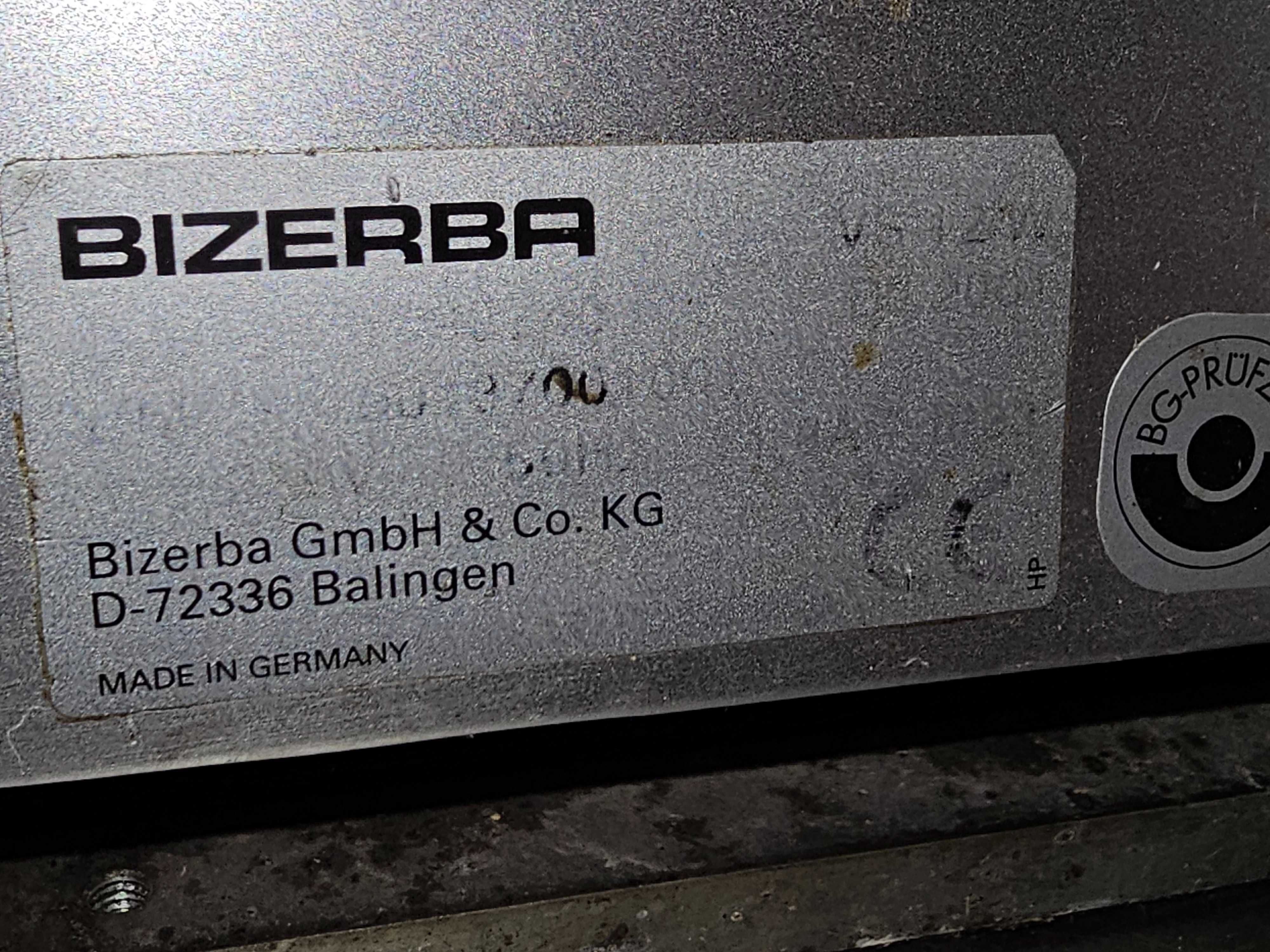 Професионална колбасорезачка Bizerba VS12 с теглилка