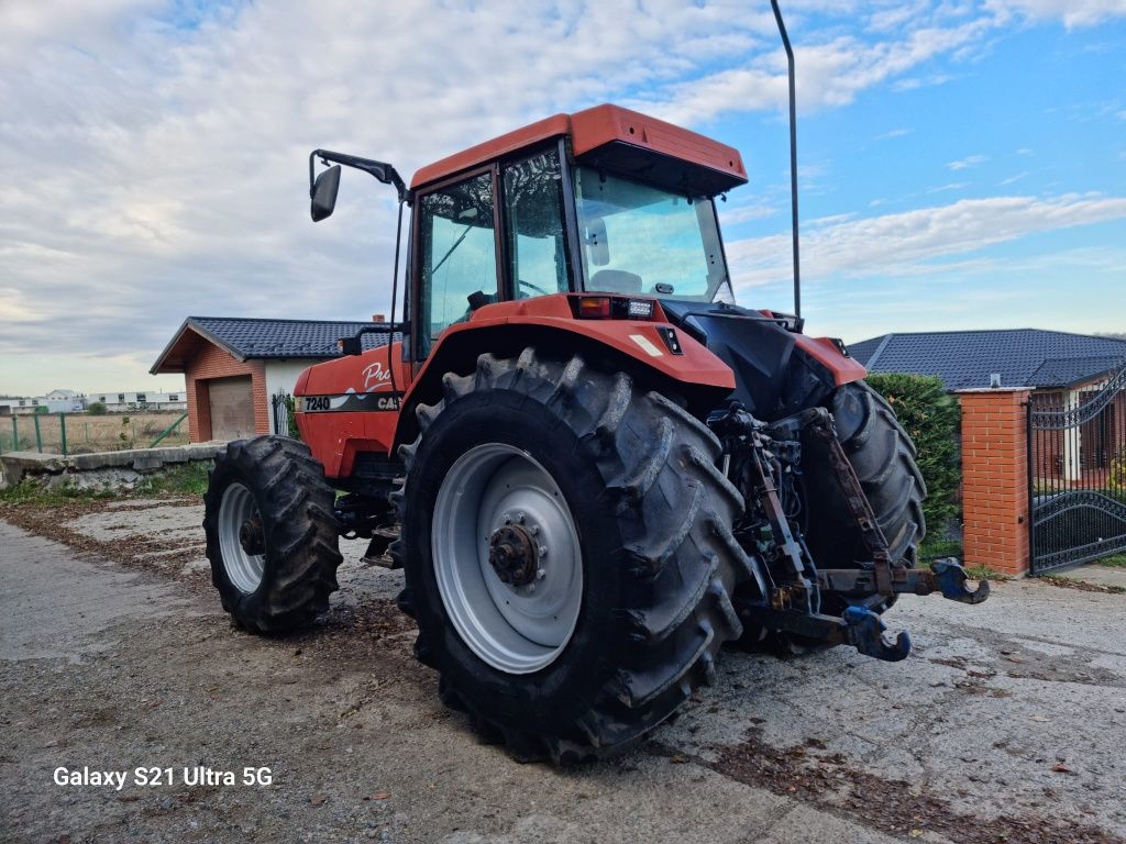 Tractor CASE MAGNUM 7240