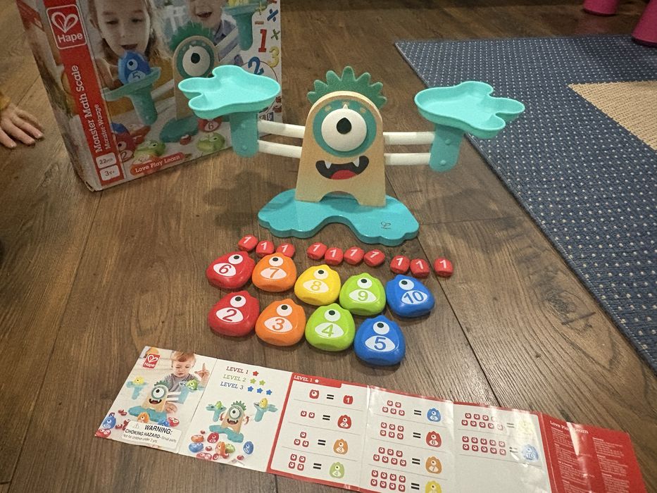 Hape Monster Math Scale – образователна везна, 3+ години