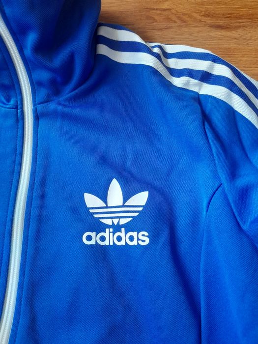 Adidas Originals дамско горнище M размер.