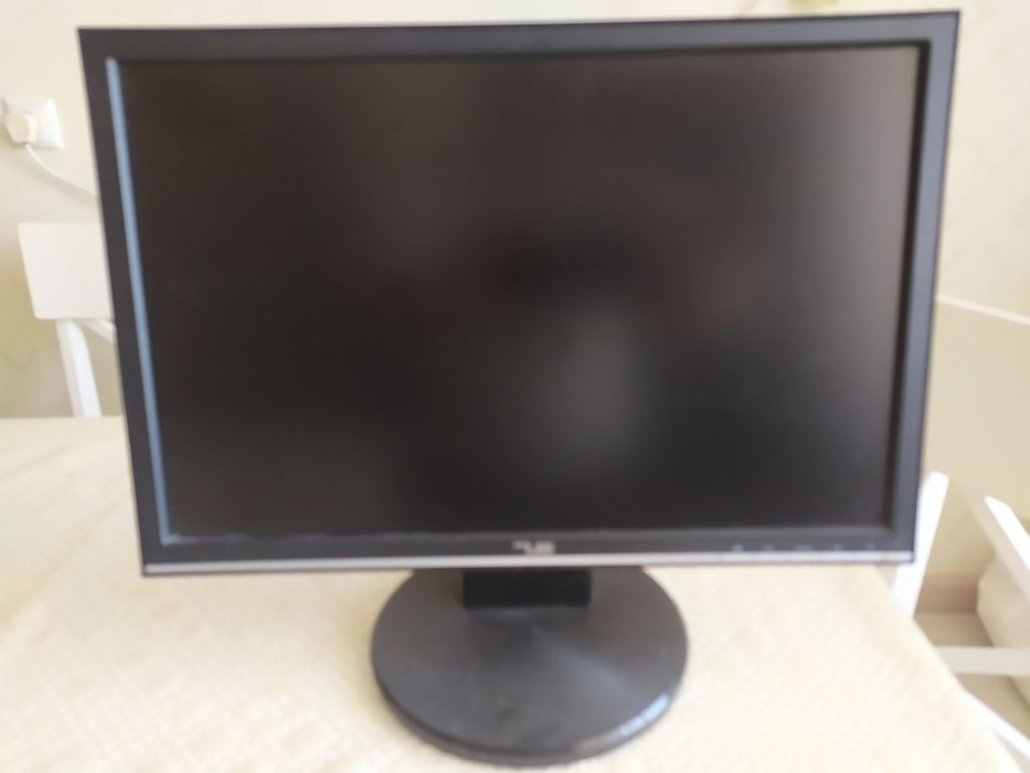 Монитор 60 герц Asus