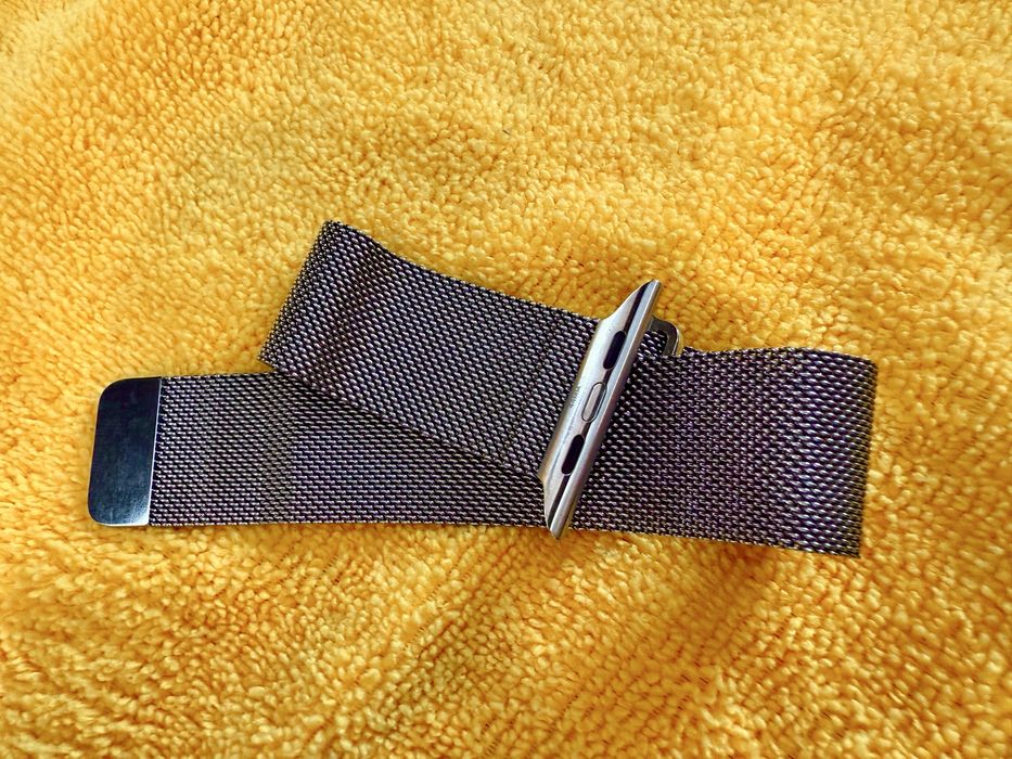 Apple Watch Series 5 / 44mm / Silver / Stainless Steel / GPS + LTE