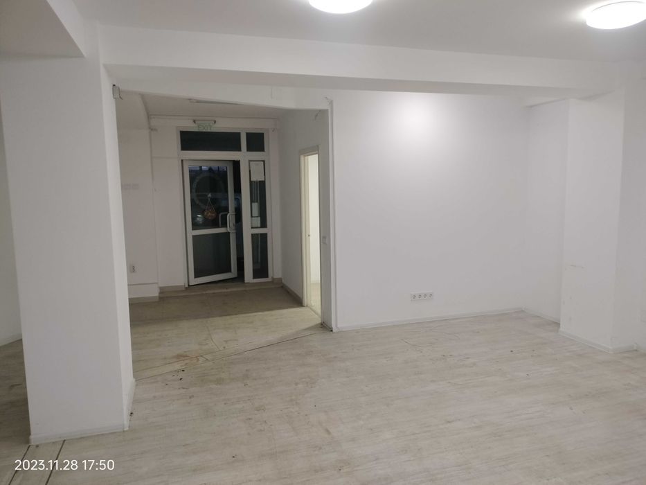 Spatiu comercial de la 6.5e  birou depozitare magazin magurele bragad