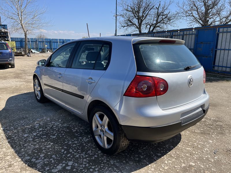 Volkswagen Golf 5 2.0TDI 140кс на части