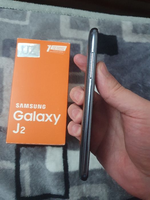 Srochna Sotiladi Samsung J2  8Gb 2016 Black Original Sastayaniya Ideal
