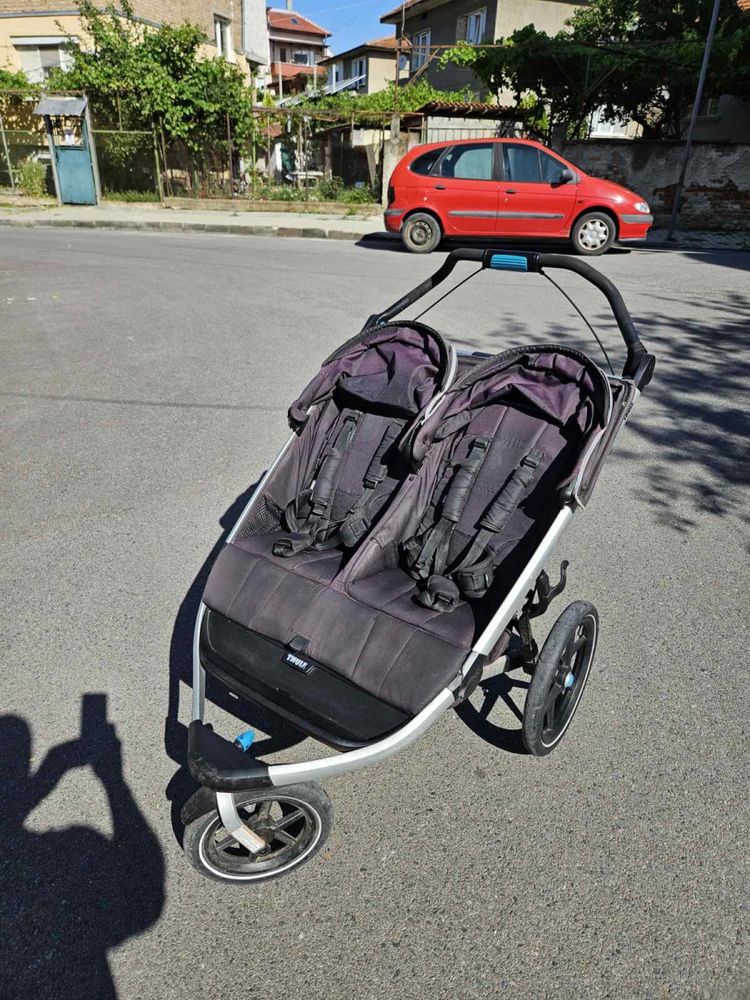 Thule количка за близнаци