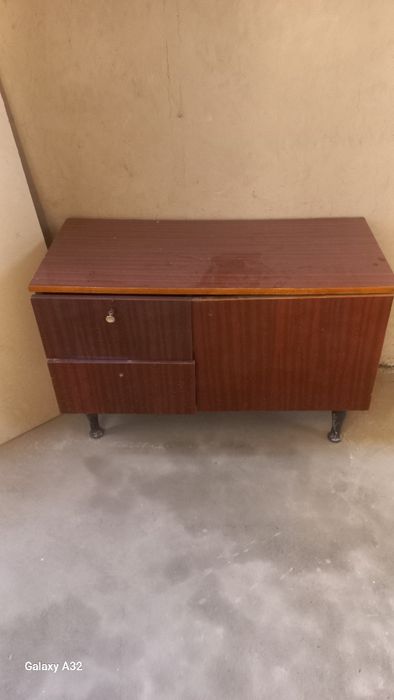 Тумбочка, шкаф, мебель