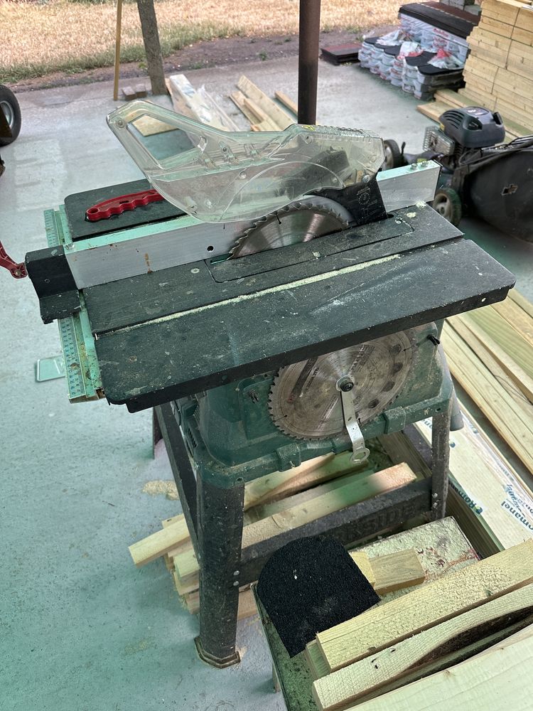 Fierastrau circular de masa PARKSIDE PTKS 2000 H5, cu ghidaj laser