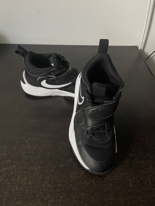 Adidasi nike marimea 35.5