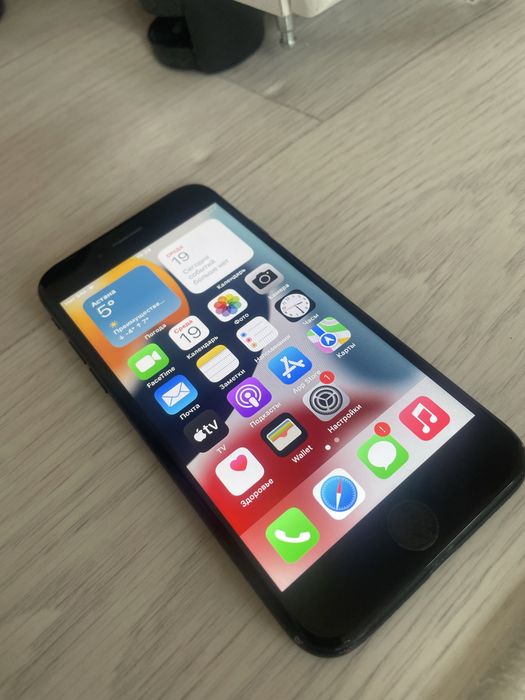 Айфон 7 бар сатылатын 128гб кызыктырса корыныздер