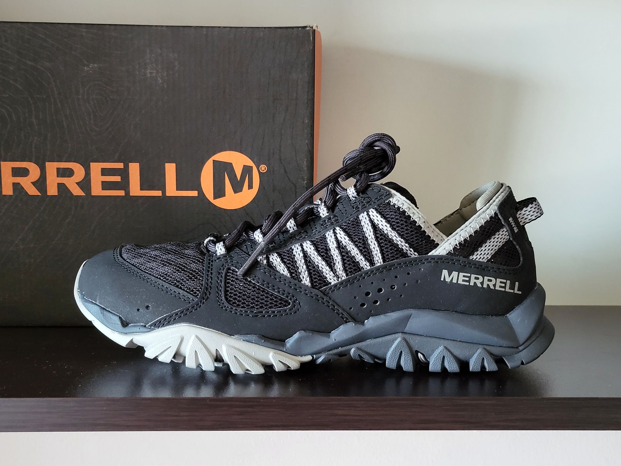 MERRELL Tetrex Surge Crest 37номер 23.5см Стелка Нови с Кутия