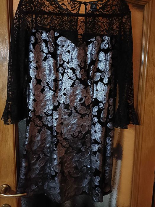 Vând rochie eleganta