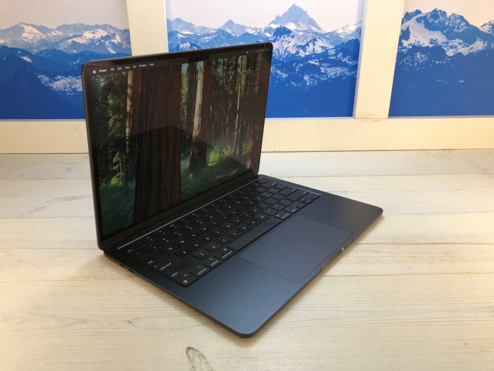 MacBook Air M2 8/256 Midnight full box