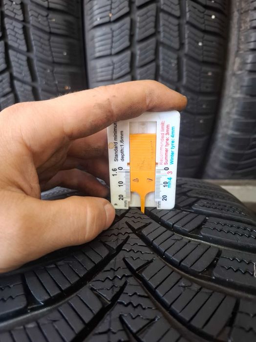 2 Зимни гуми Ханкок 195/50/15 ДОТ20 (безплатно поставяне)