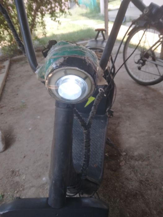 Vând scuter electric