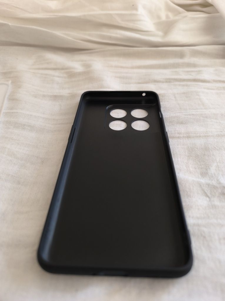 OnePlus 10 pro калъфи и протектори