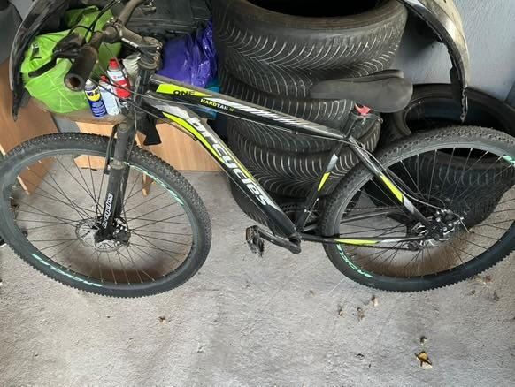 Vând bicicleta br cycles