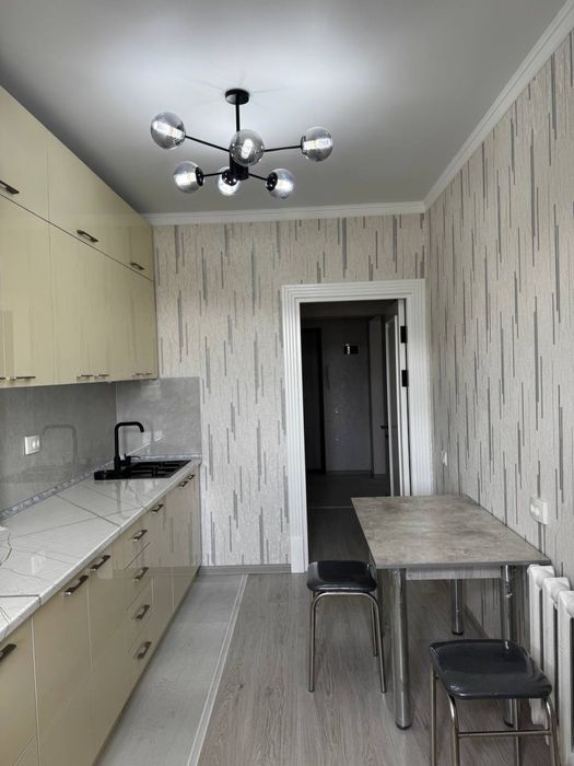 Госпиталний 3/8/9