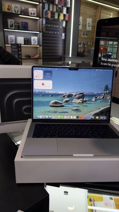 MacBook Pro 14 M3 8/512GB Silver