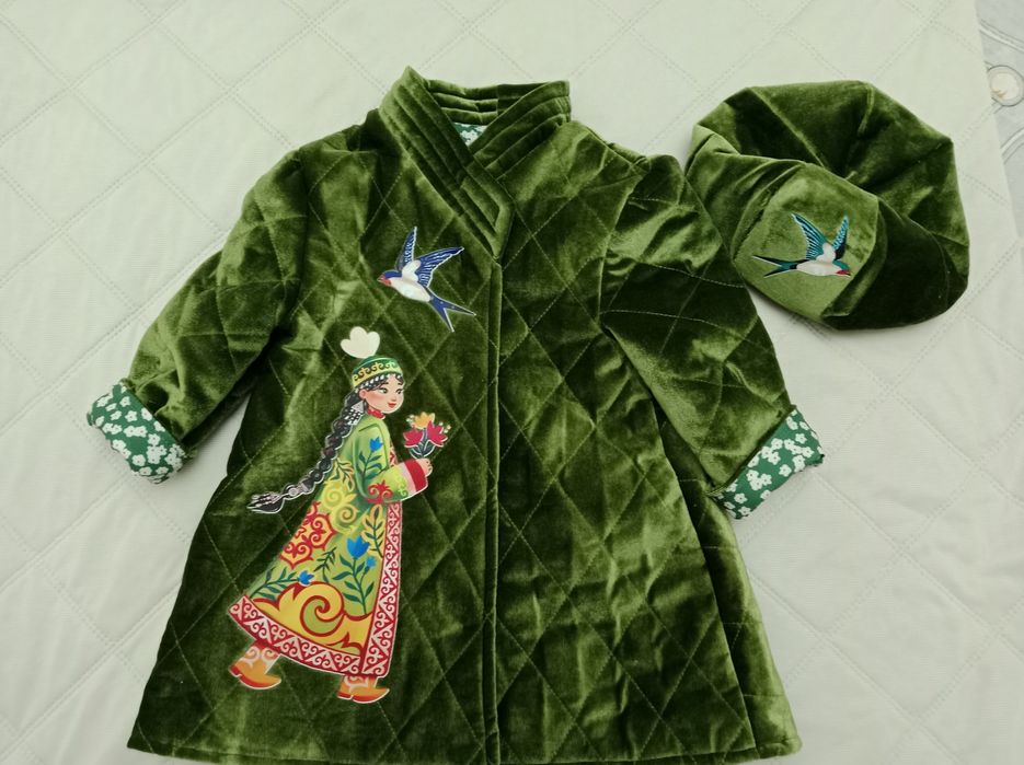 Детский шапан сатылады